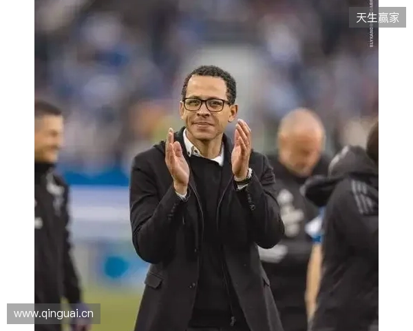 官方：罗塞尼尔出任切尔西主帅，签约至2032年